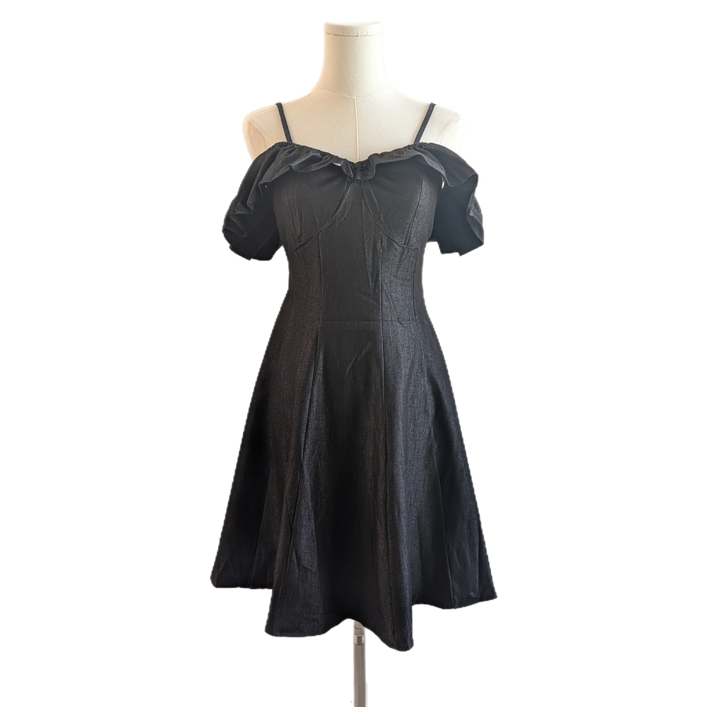 🎀 Couture 🎀 black off the shoulder skater mini dress